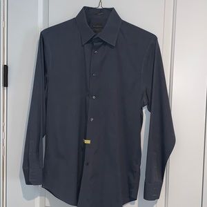 Calibrate dress shirt. Dry cleaned! 15.5 x 32,33